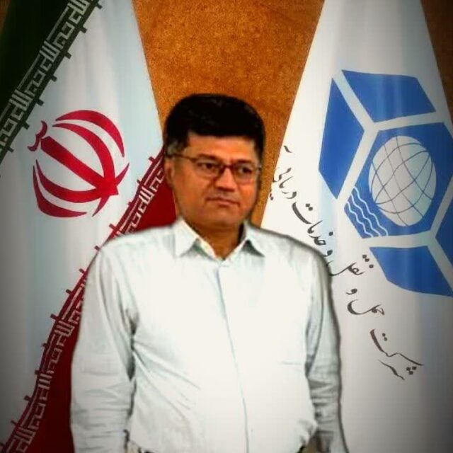 محمود یوسفی